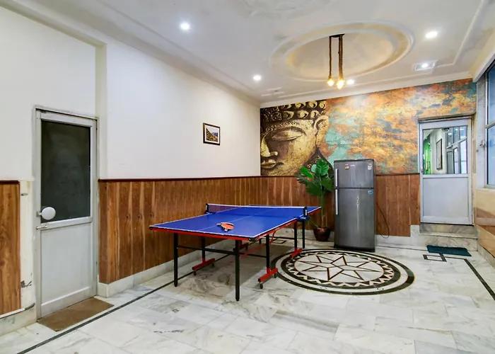 Hotel Varuni Classic Mcleod Ganj !! Near Mall Road !!